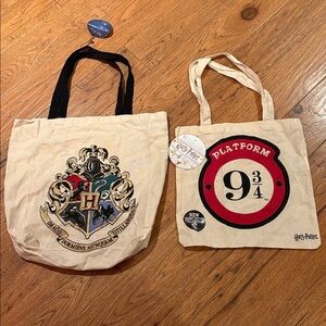 Official Warner Brothers Hogwarts and Platform 9 3/4 Tote bags Harry Potter NWT